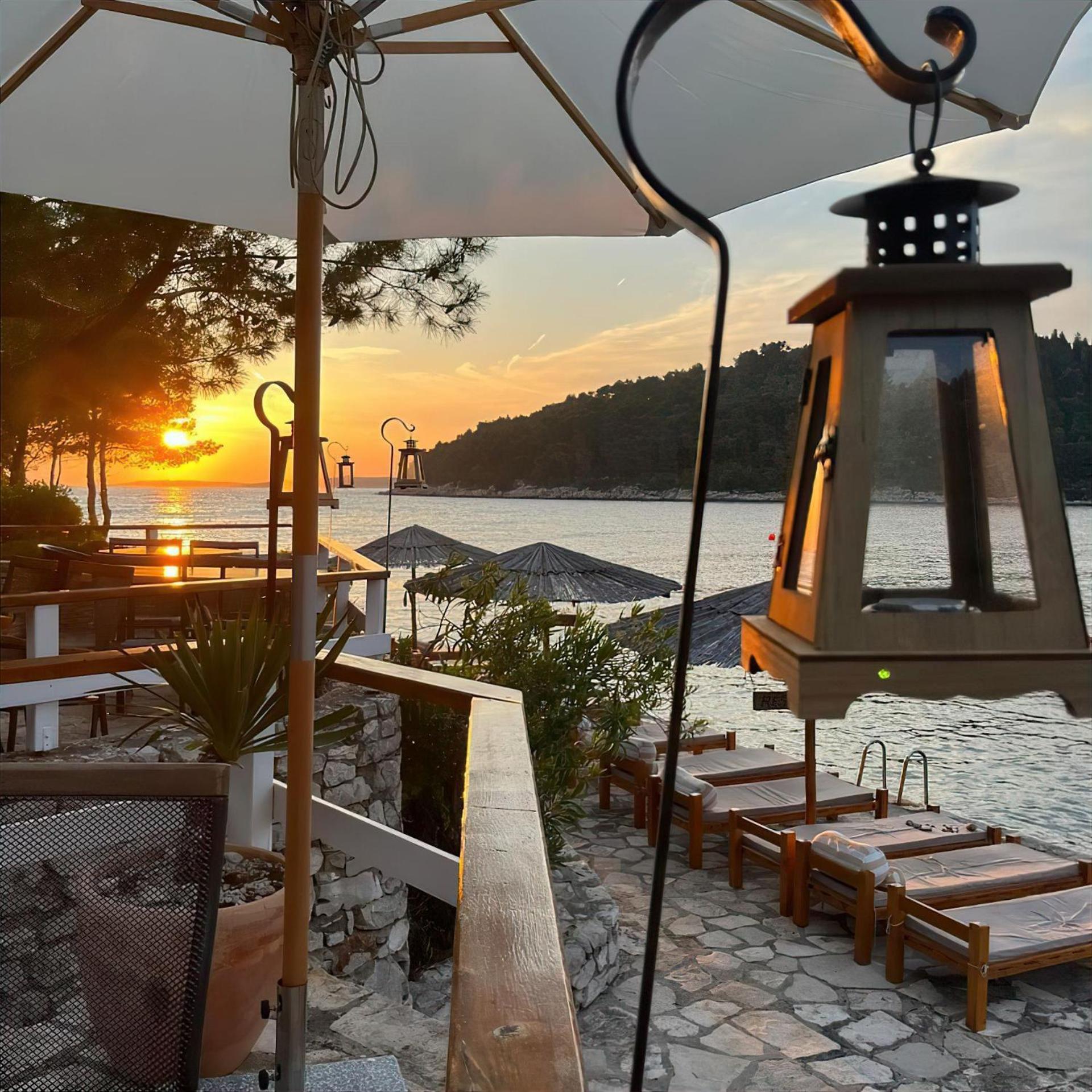 Holiday Home Sunny Side Vela Luka Esterno foto