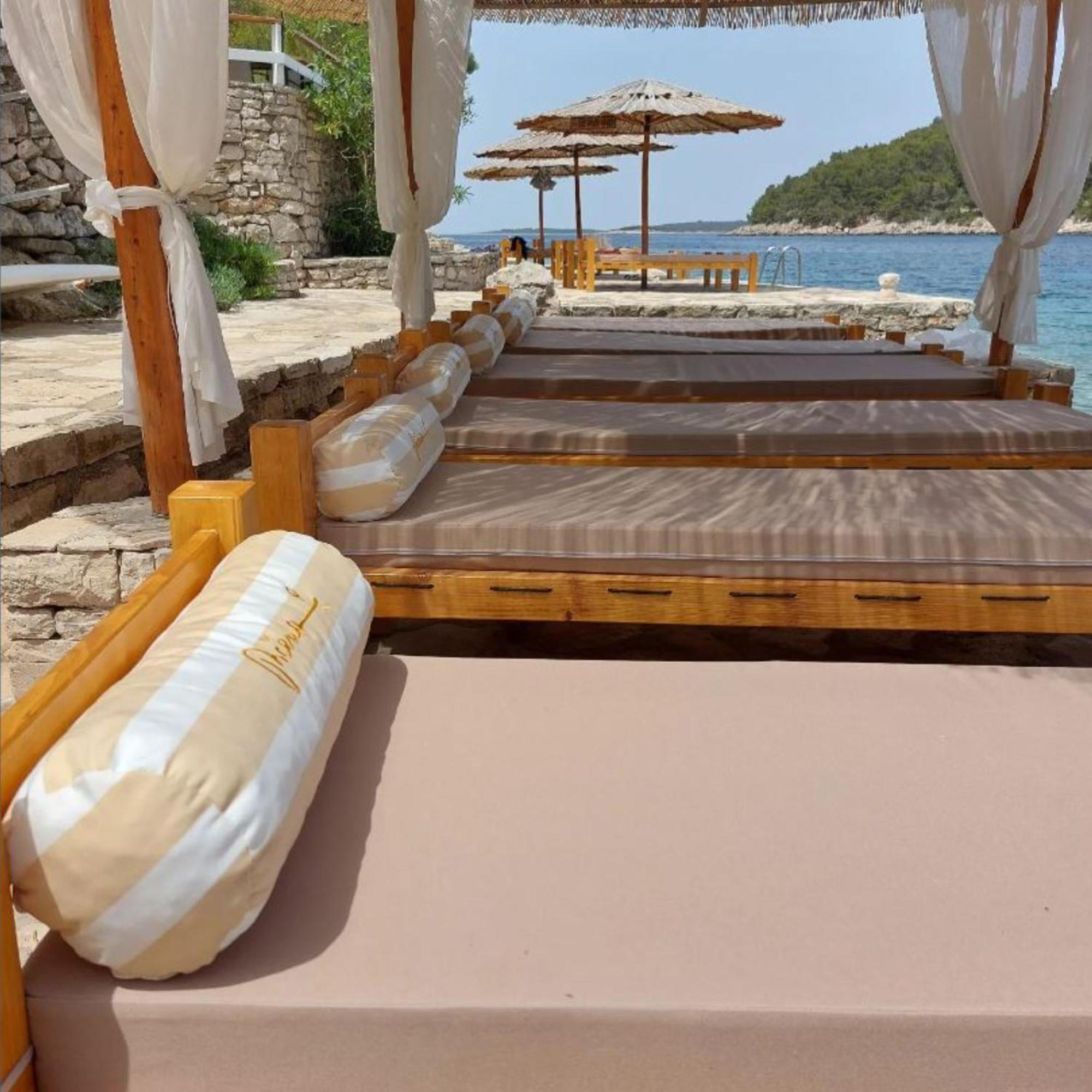 Holiday Home Sunny Side Vela Luka Esterno foto