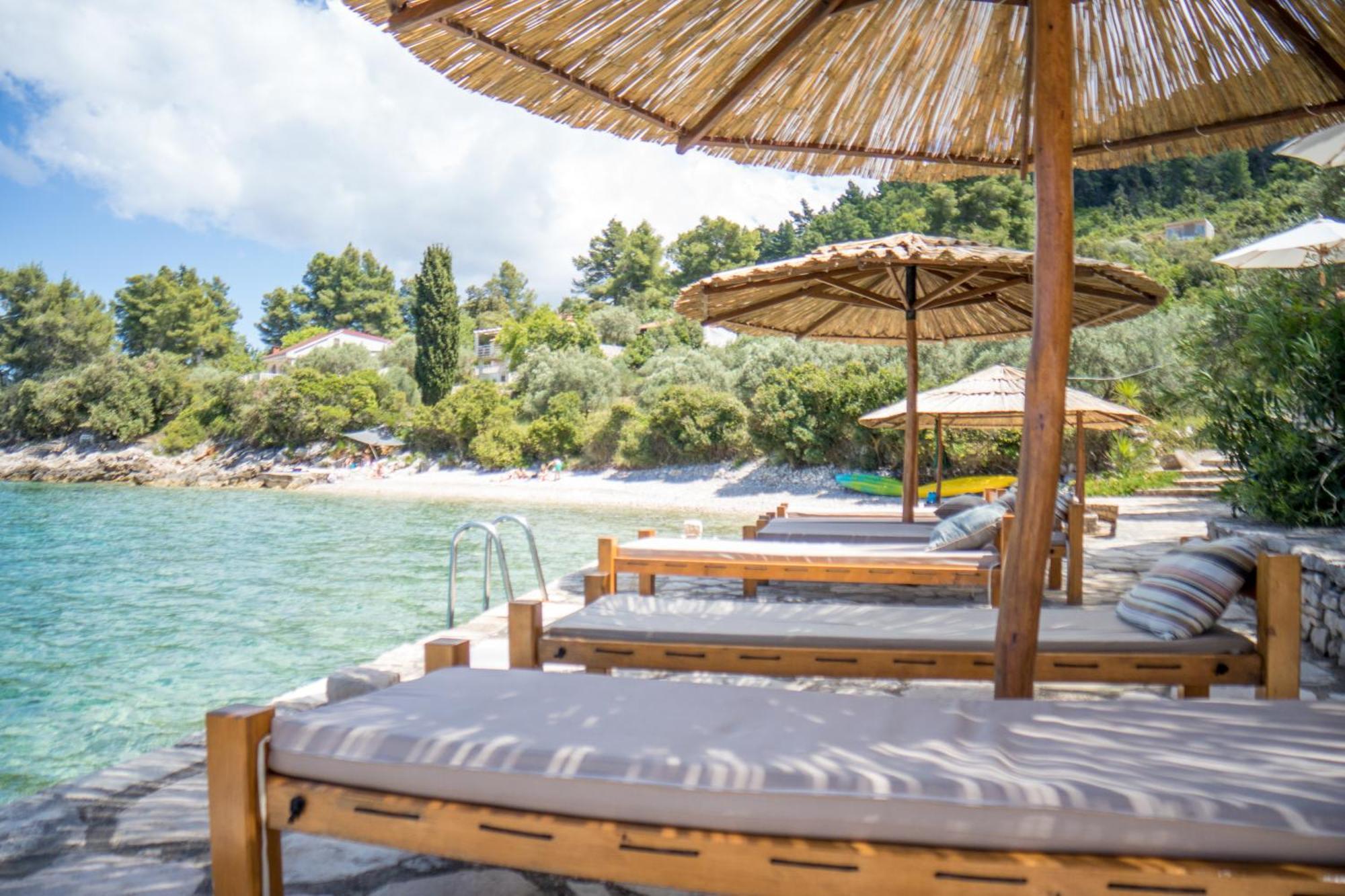 Holiday Home Sunny Side Vela Luka Esterno foto