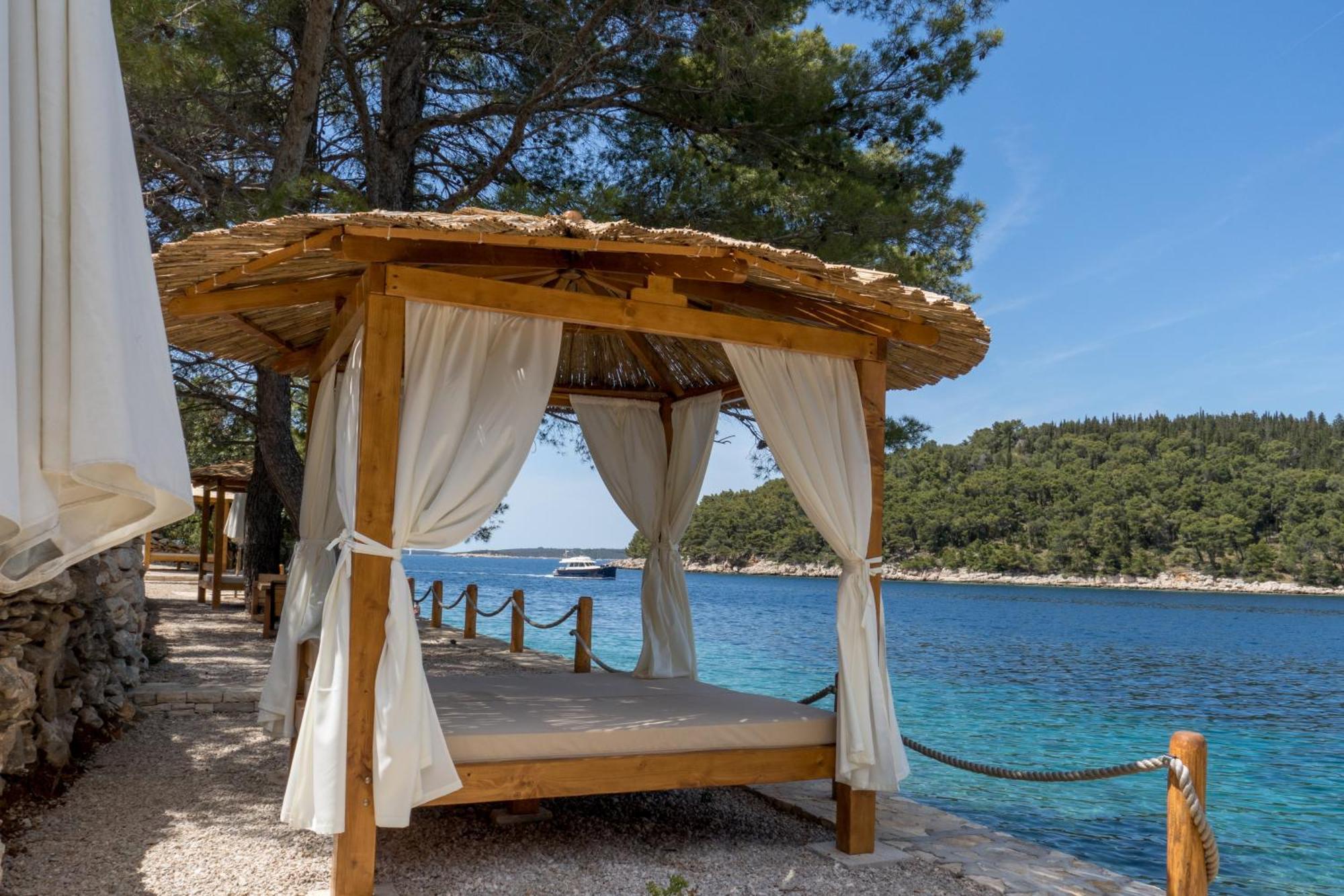 Holiday Home Sunny Side Vela Luka Esterno foto