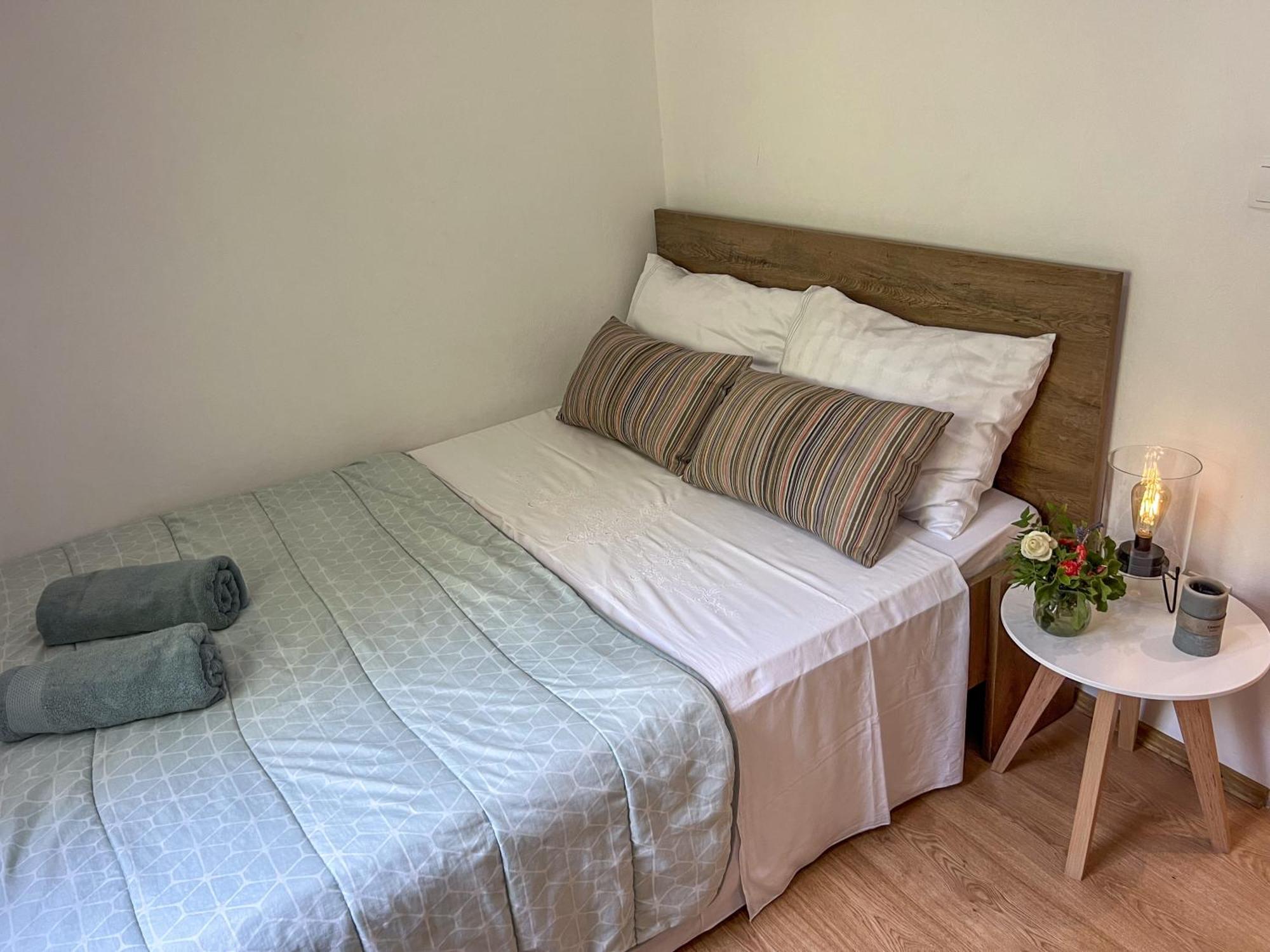 Holiday Home Sunny Side Vela Luka Esterno foto
